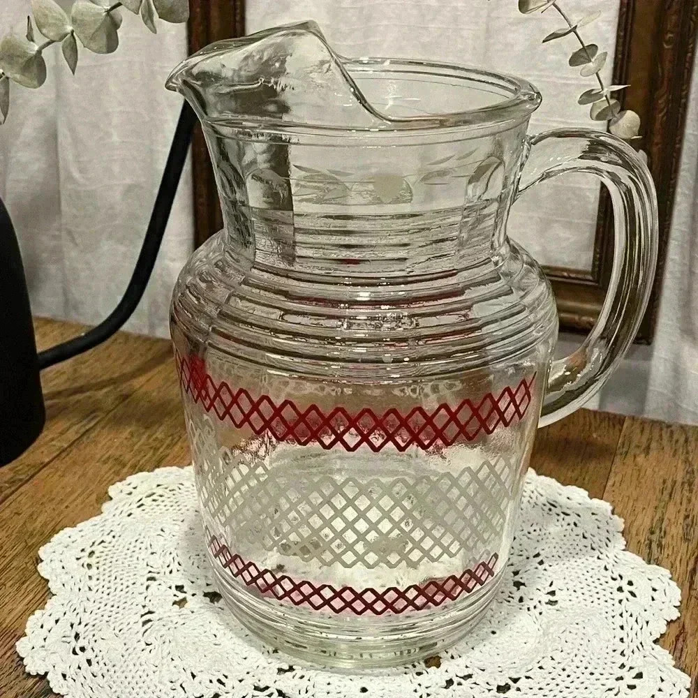 Glass Pitcher – Red Diamond Pattern - Picture 8 of 14